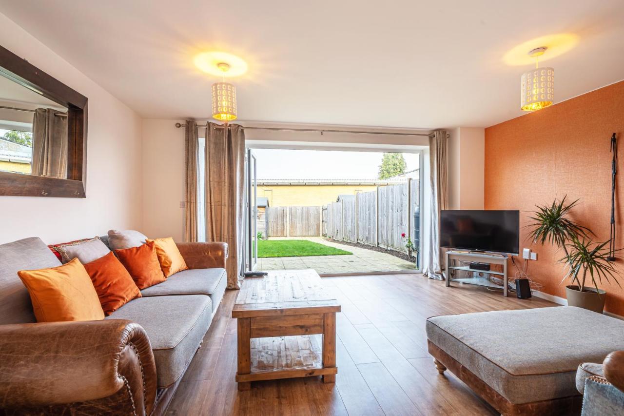 Modern Townhouse - Sleeps Up To 6 Maidenhead Exterior foto